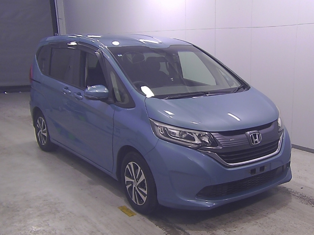 HONDA FREED — фото