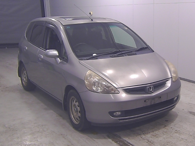 HONDA FIT — фото