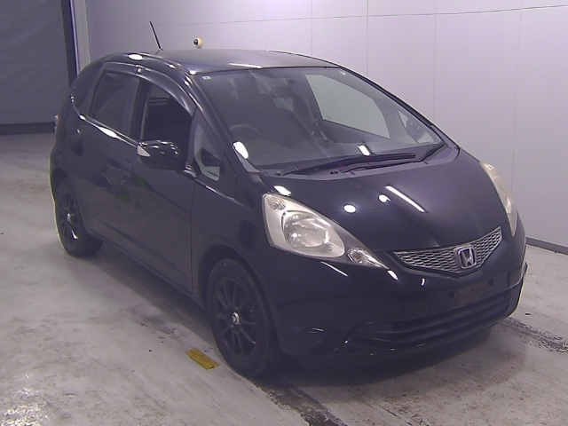 HONDA FIT — фото