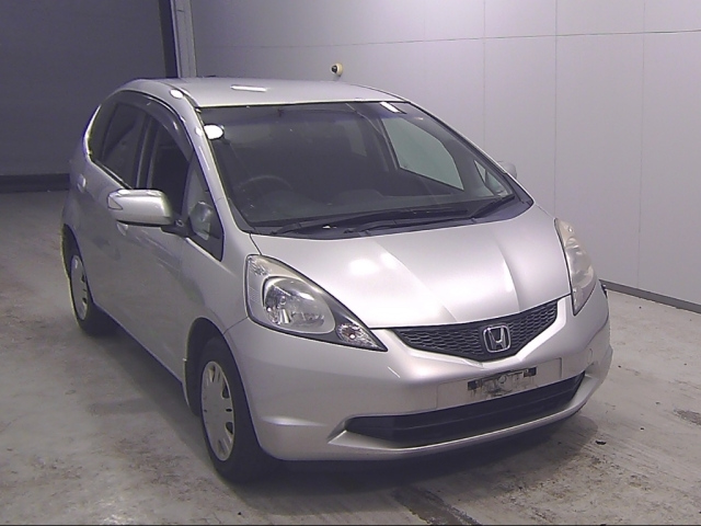 HONDA FIT — фото