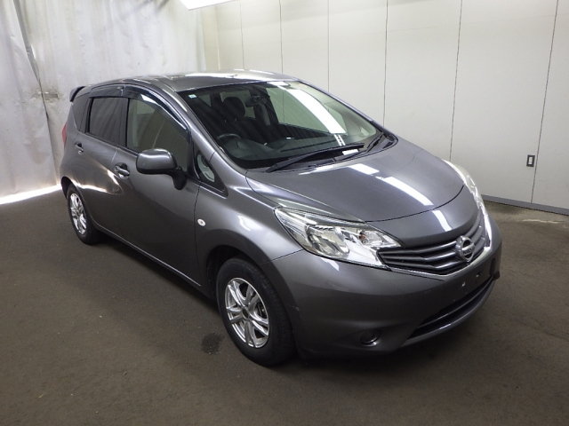 NISSAN NOTE — фото