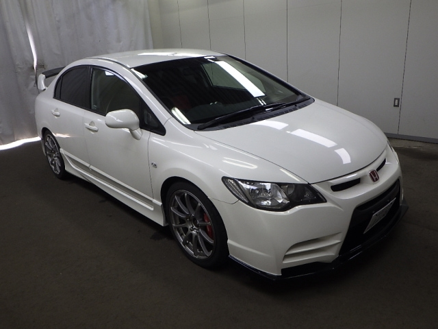 HONDA CIVIC — фото