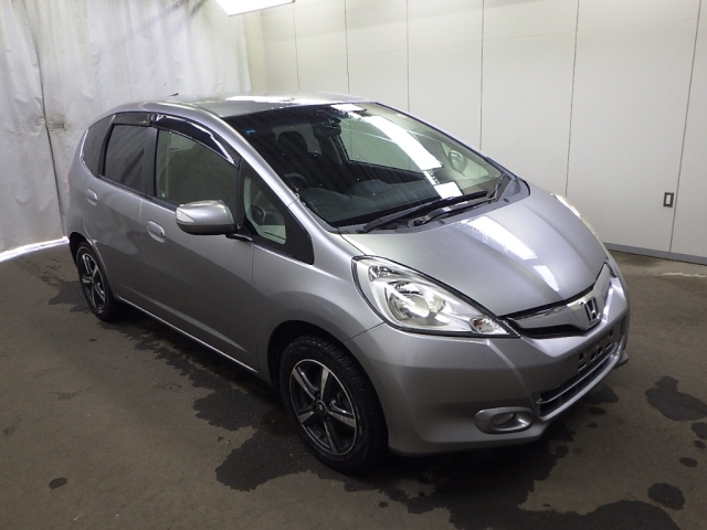 HONDA FIT — фото