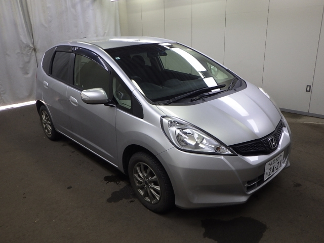 HONDA FIT — фото