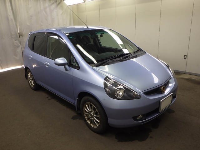 HONDA FIT — фото