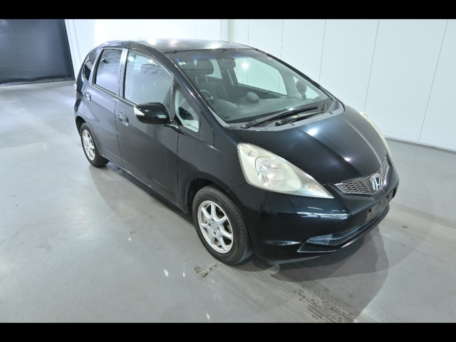 HONDA FIT — фото