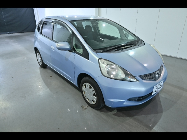 HONDA FIT — фото