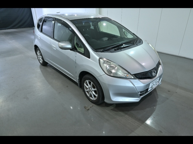 HONDA FIT — фото