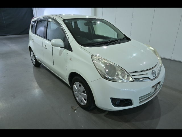 NISSAN NOTE — фото