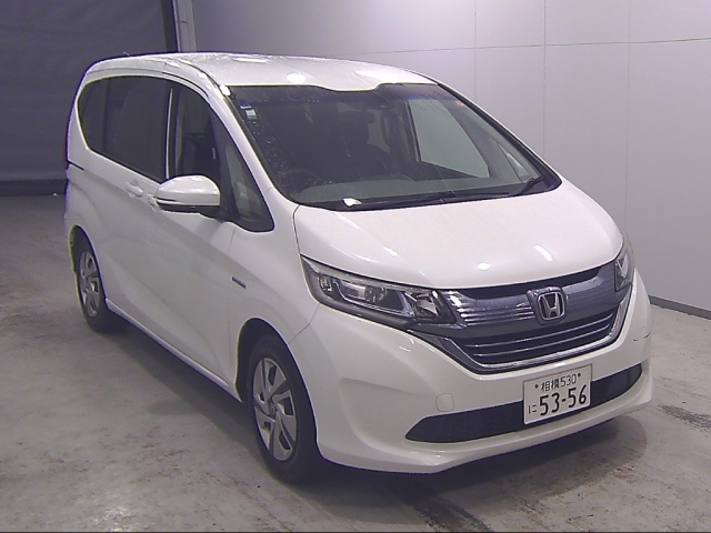 HONDA FREED — фото