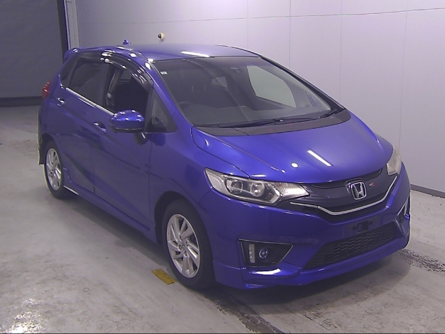 HONDA FIT — фото