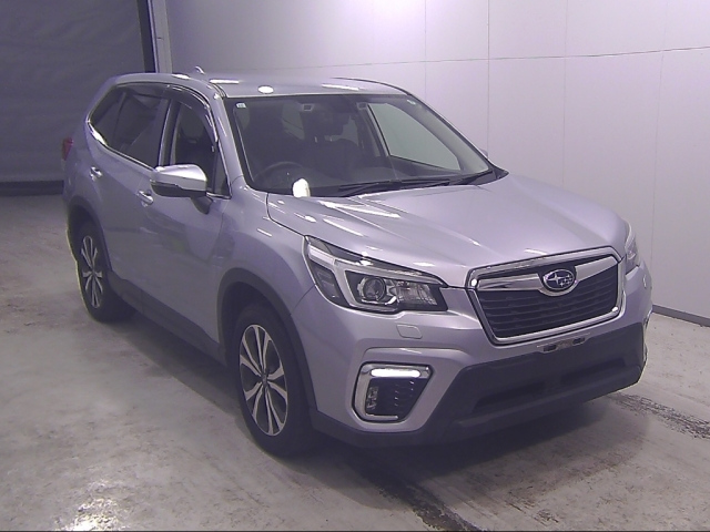SUBARU FORESTER — фото