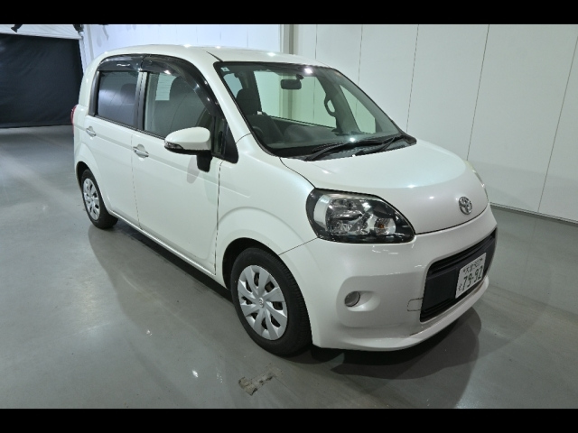 TOYOTA PORTE — фото