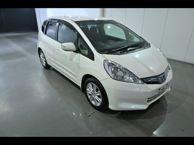 HONDA FIT — фото