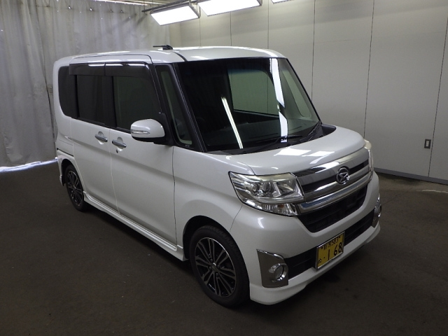 DAIHATSU TANTO — фото