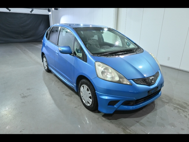 HONDA FIT — фото