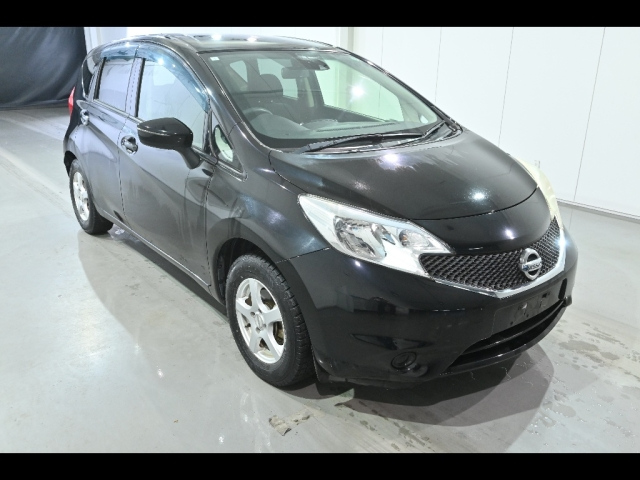 NISSAN NOTE — фото