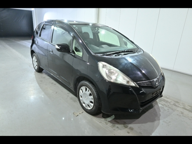 HONDA FIT — фото