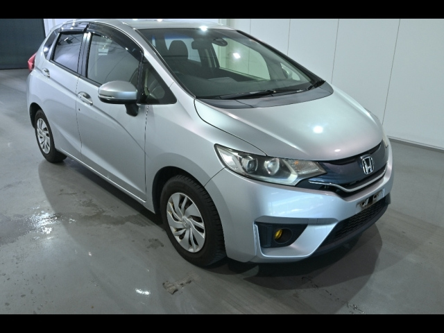 HONDA FIT — фото