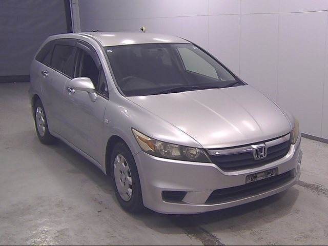 HONDA STREAM — фото