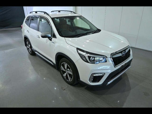 SUBARU FORESTER — фото