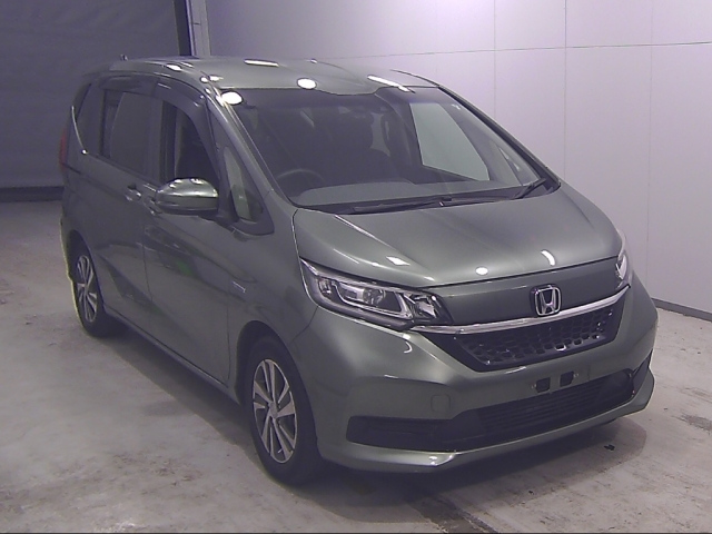 HONDA FREED — фото