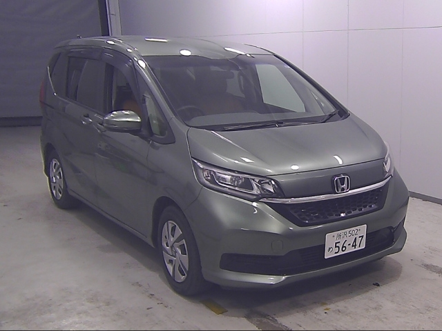 HONDA FREED — фото