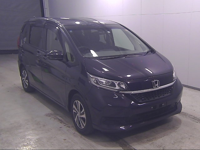 HONDA FREED — фото