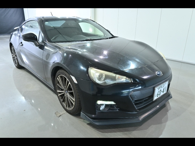 SUBARU BRZ — фото