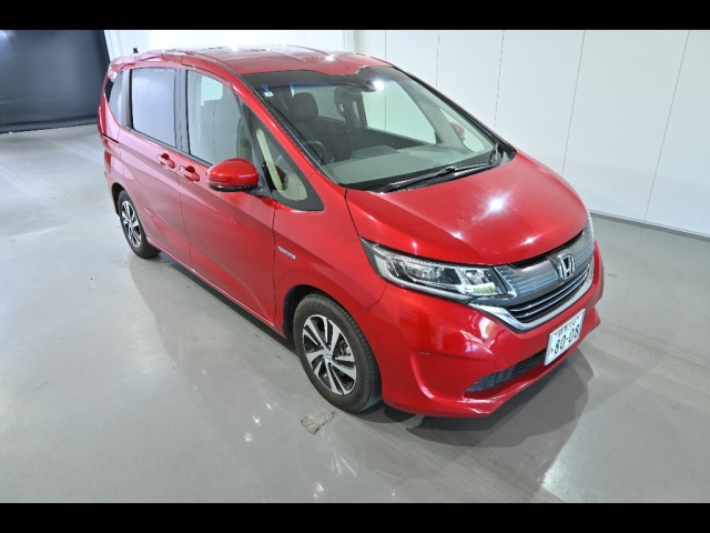 HONDA FREED — фото