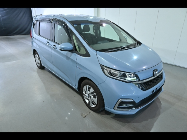 HONDA FREED — фото