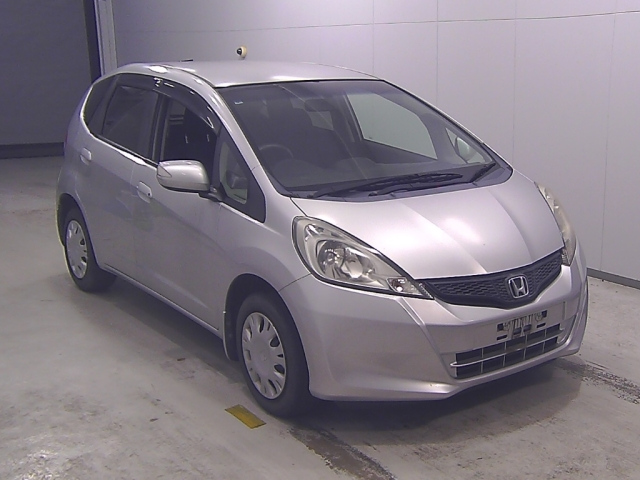 HONDA FIT — фото