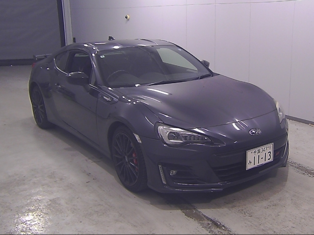 SUBARU BRZ — фото