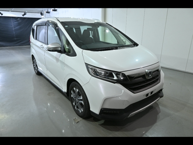 HONDA FREED — фото