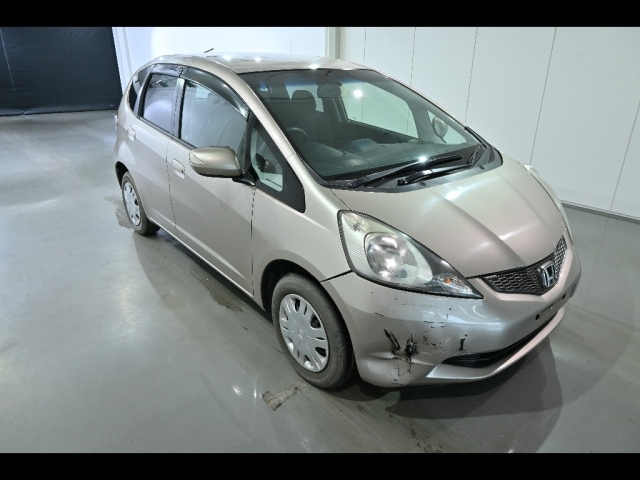 HONDA FIT — фото