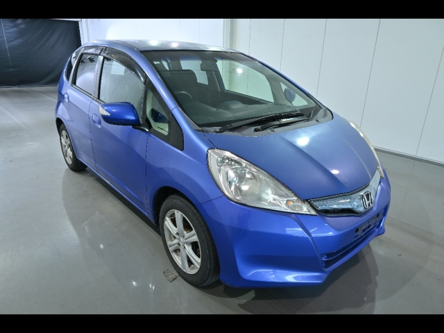 HONDA FIT — фото