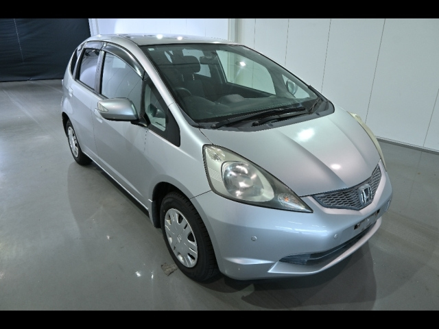 HONDA FIT — фото