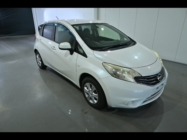 NISSAN NOTE — фото