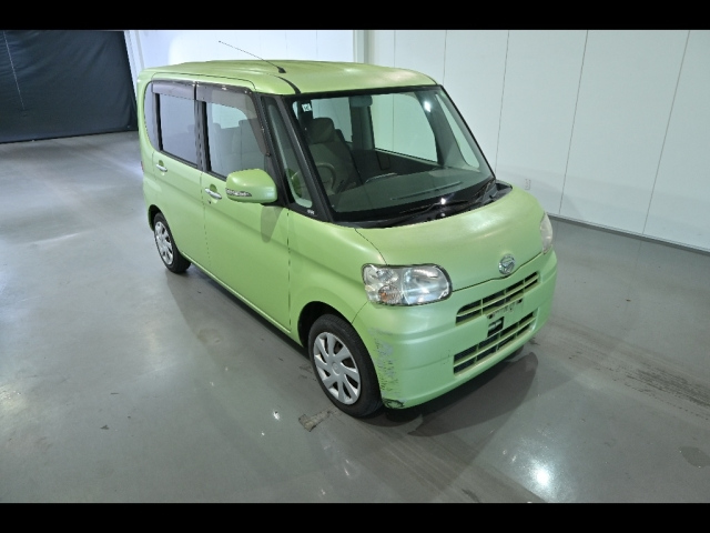 DAIHATSU TANTO — фото