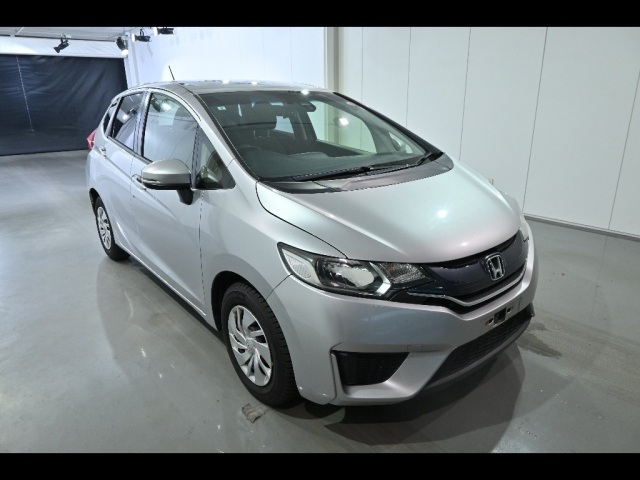 HONDA FIT — фото