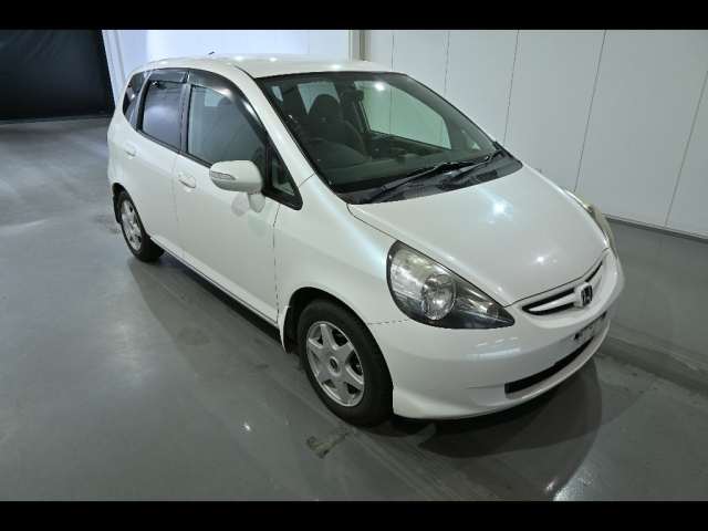 HONDA FIT — фото