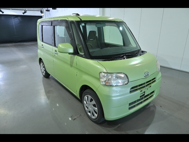 DAIHATSU TANTO — фото