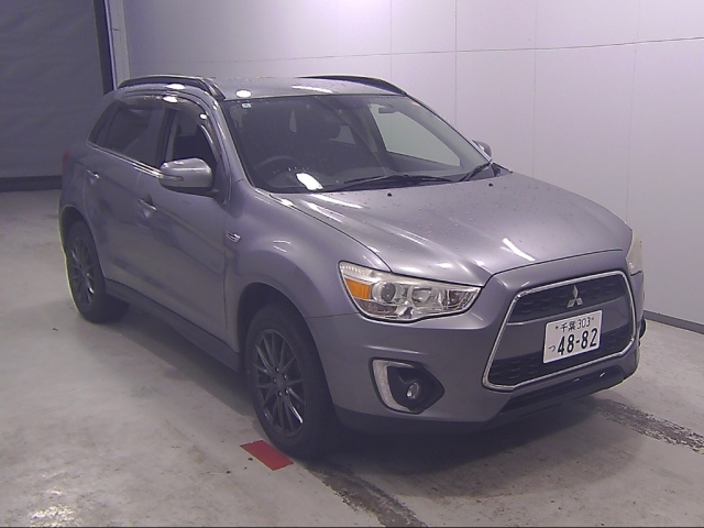 MITSUBISHI RVR — фото