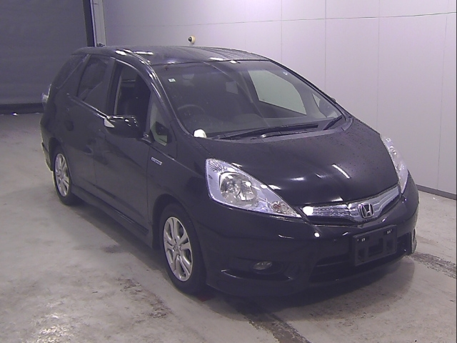 HONDA FIT SHUTTLE