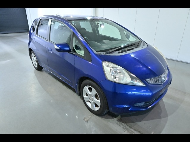 HONDA FIT — фото