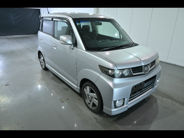 HONDA ZEST — фото