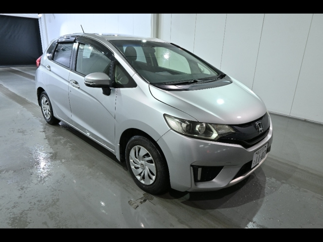 HONDA FIT — фото
