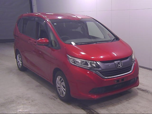 HONDA FREED — фото