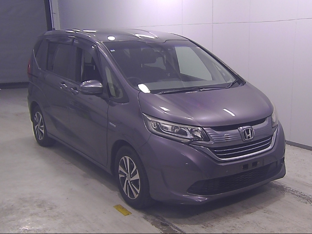 HONDA FREED — фото