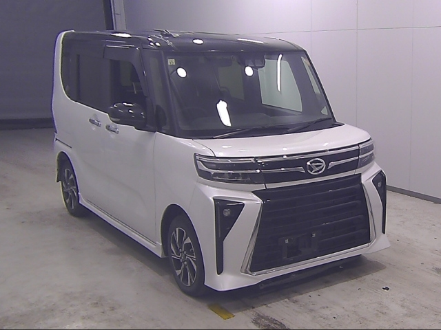 DAIHATSU TANTO — фото
